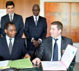 Le Groupe Vedior France signe un partenariat  avec la République du Mali 
