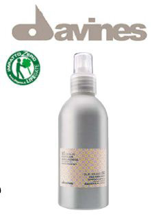 Huile solaire SU de Davines