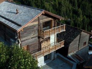  alt="« Montagne Alternative » : Des lodges modernes pour des vacances originales à la montagne"
